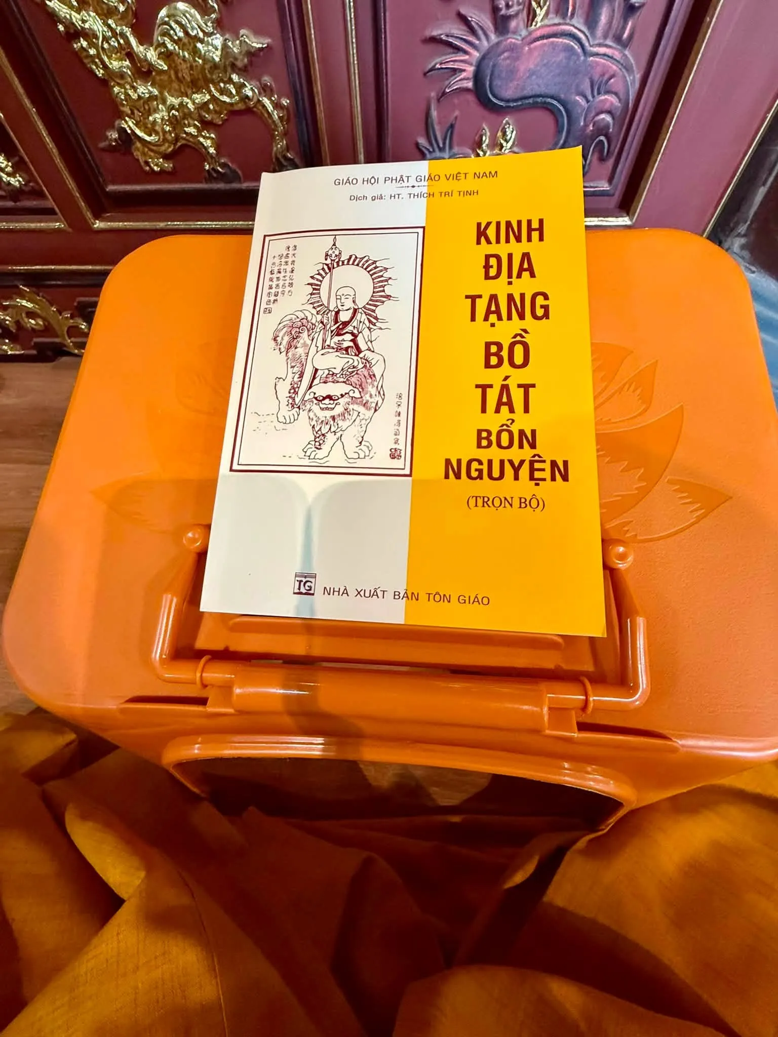 Ảnh 1 — Sống là cho đâu chỉ nhận riêng mình