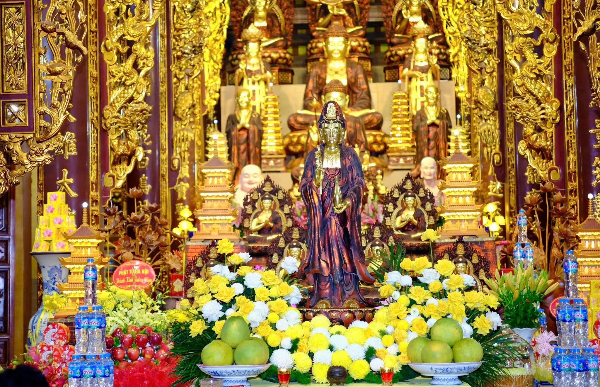 Ảnh 1 — Quán Âm Bồ Tát đấng Mẹ hiền