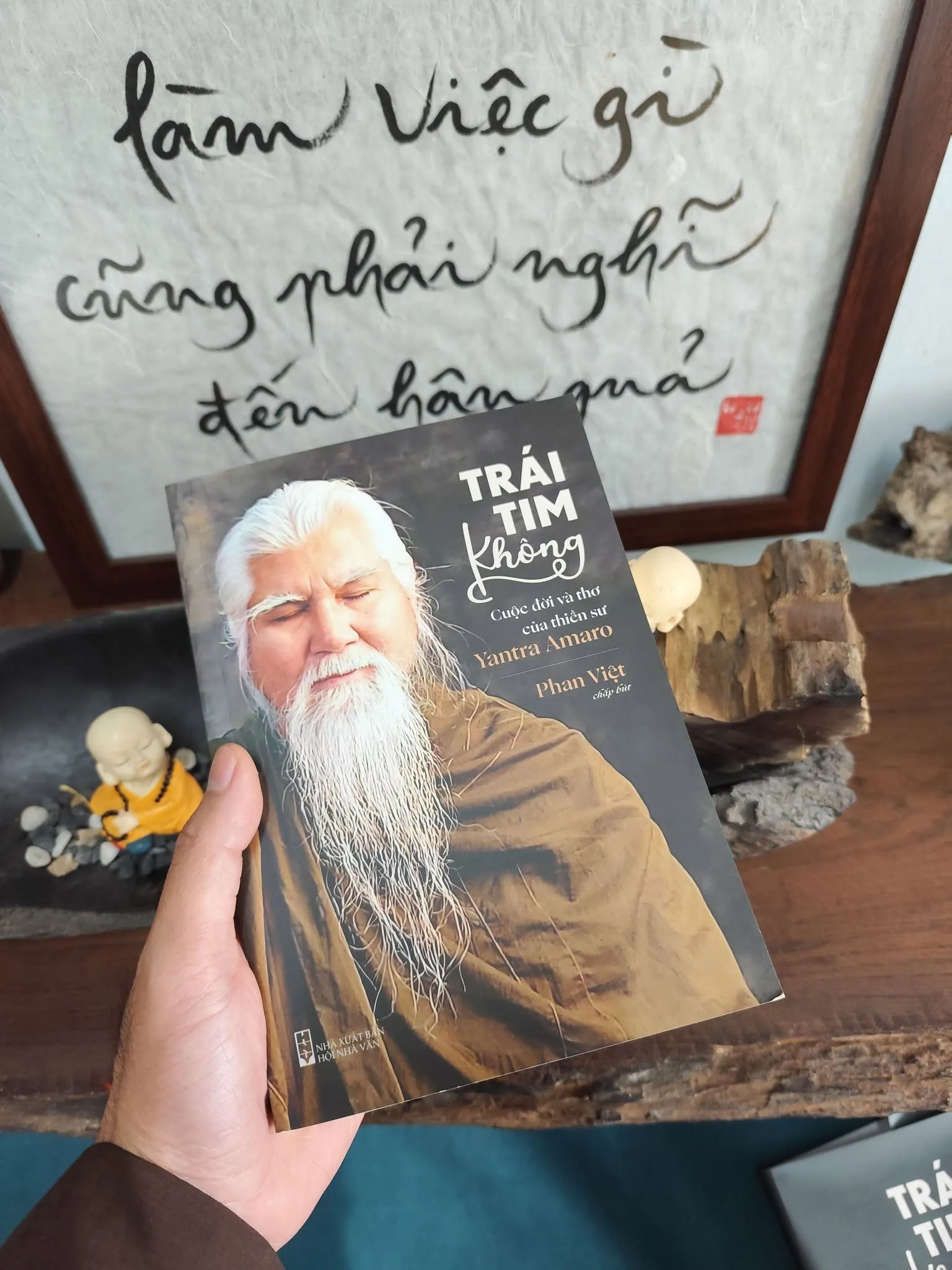 Ảnh 2 — Làm việc cần làm, gặp người cần gặp, trải qua những thứ mà mình cần trải qua