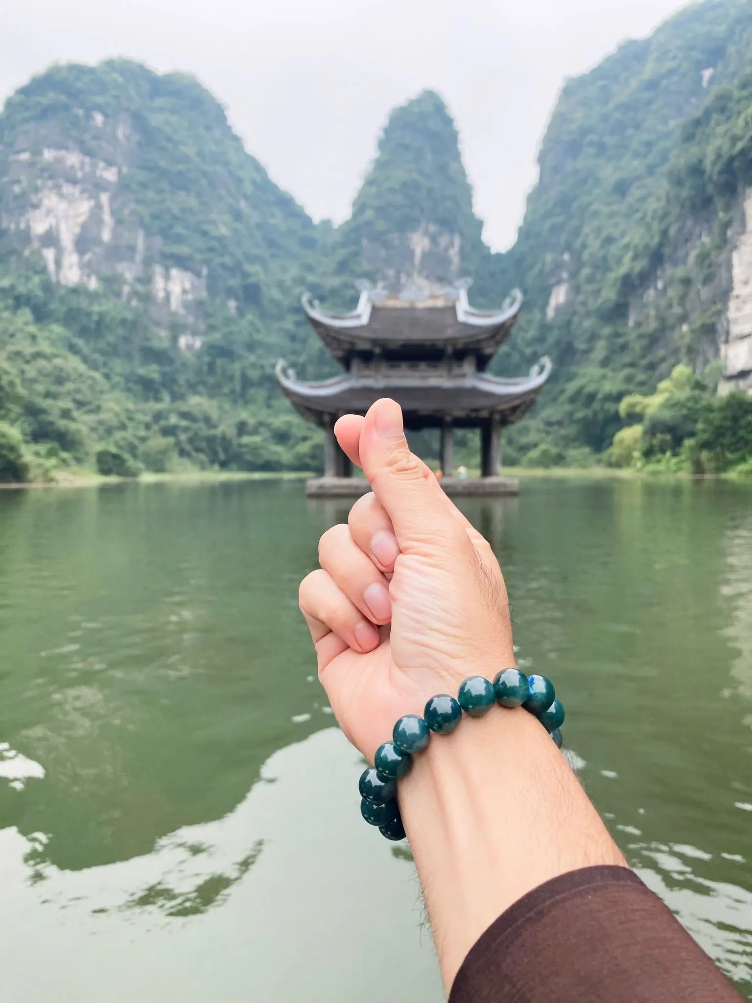 Ảnh 2 — Theo gót tinh khôi