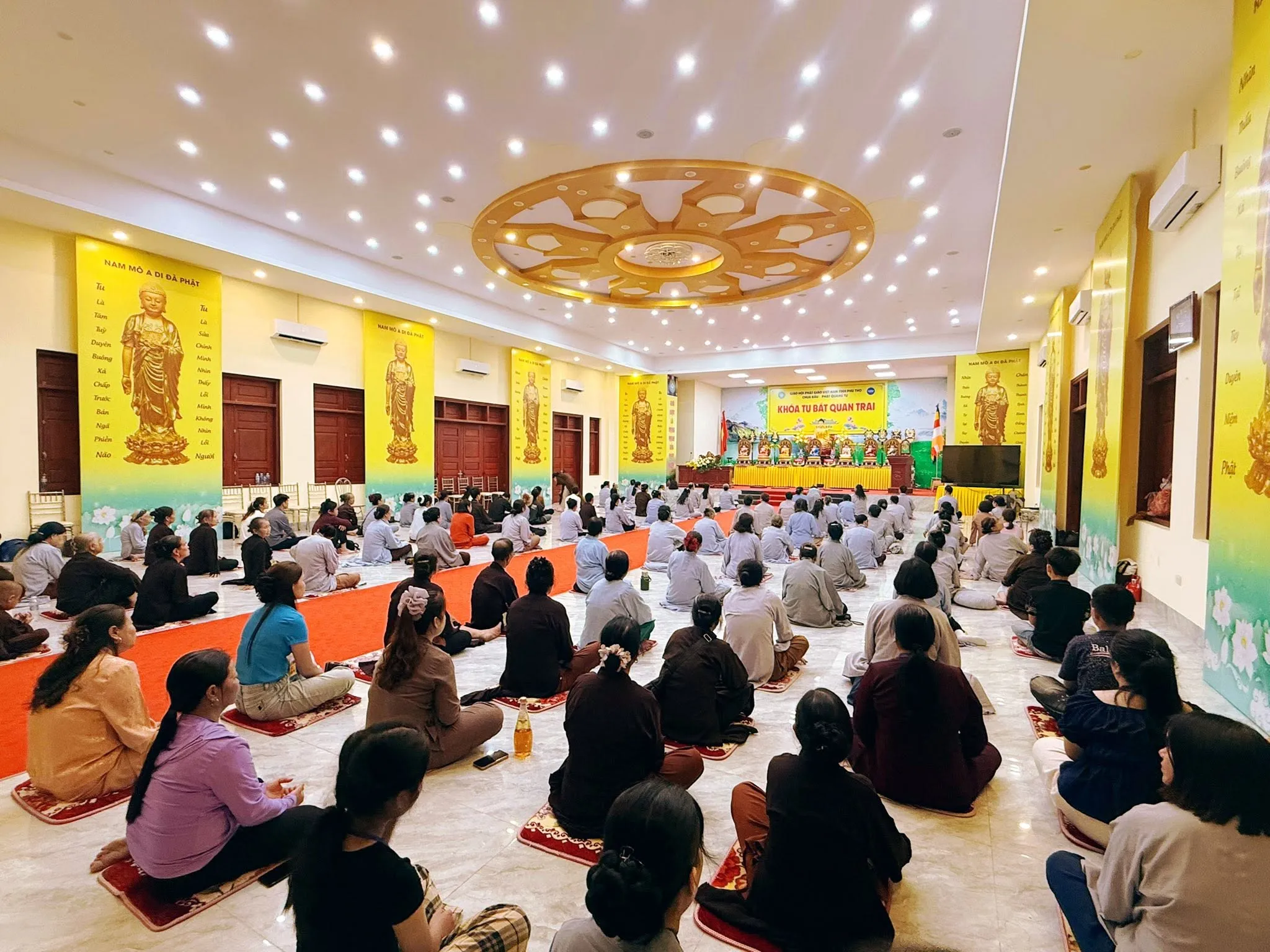 Ảnh 4 — Nguyện đem lòng thành kính