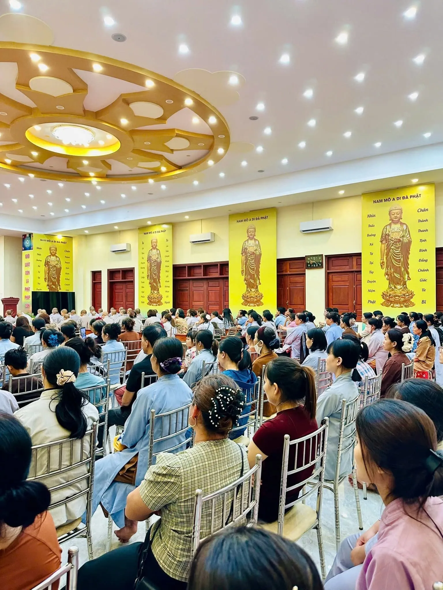 Ảnh 6 — Quán Âm diệu hạnh nhiệm mầu