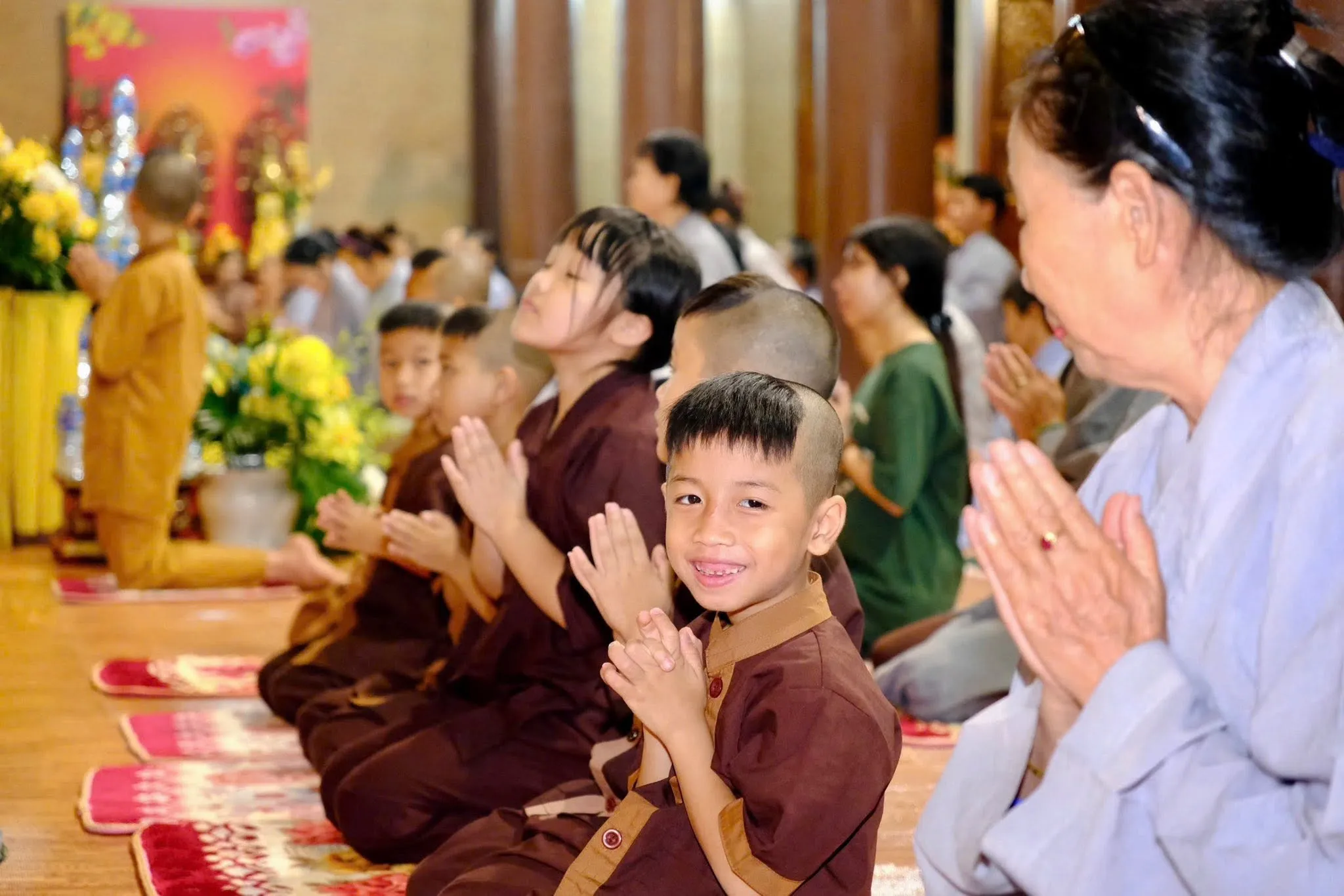 Ảnh 10 — Quán Âm Bồ Tát đấng Mẹ hiền